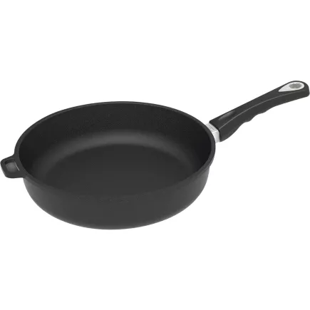 Litinová pánev AMT Gastroguss 28 cm, vhodná na indukci
