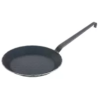 Produkt "CONTACTO Brat- und Servier-Eisenpfanne, flache Form, ø: 240 mm" se do polštiny přeloží jako "Kontaktowa patelnia żeliwna do smażenia i serwowania, płaska forma, ø: 240 mm".